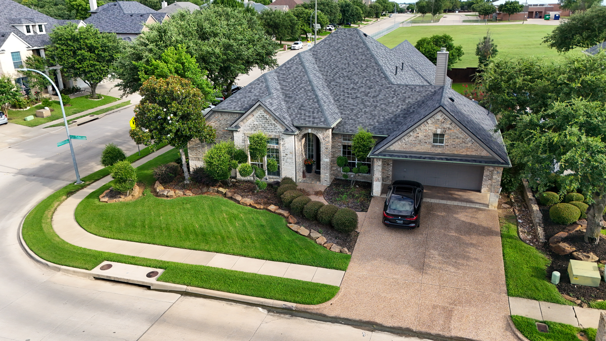 Real estate aerial drone photography DFW front yard close